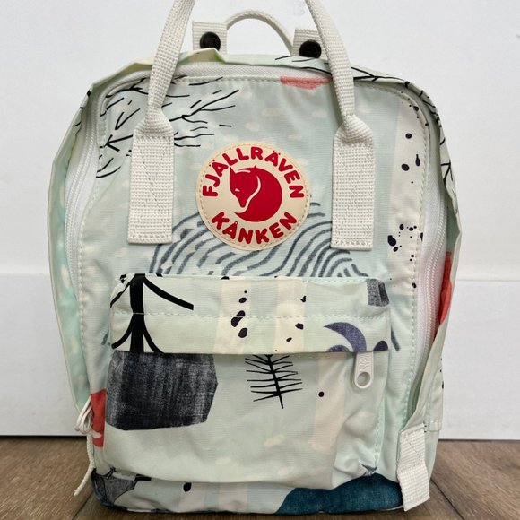 Fjallraven Kanken Art Mini Backpack NWOT - Picture 4 of 9
